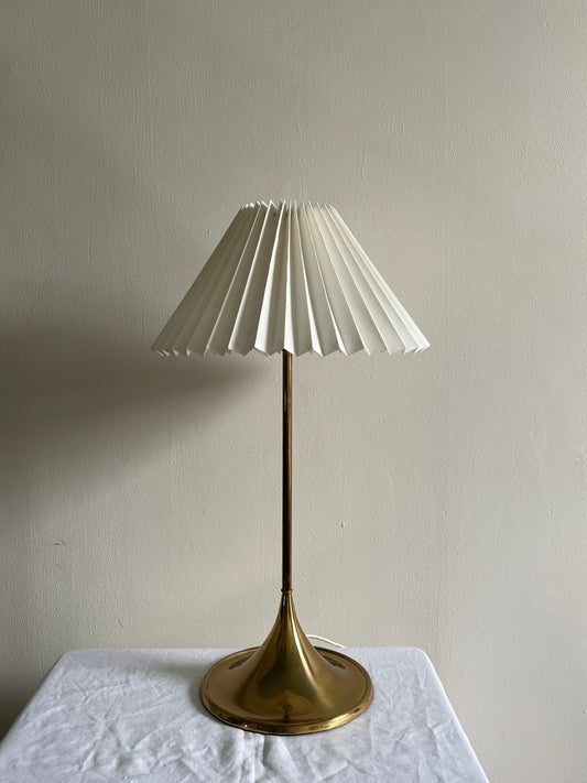BRASS SWEDISH TABLE LAMP NO.2