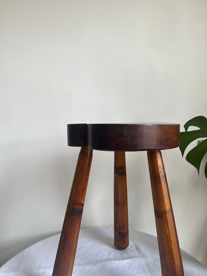 French art palette heart shaped wooden tripod stool