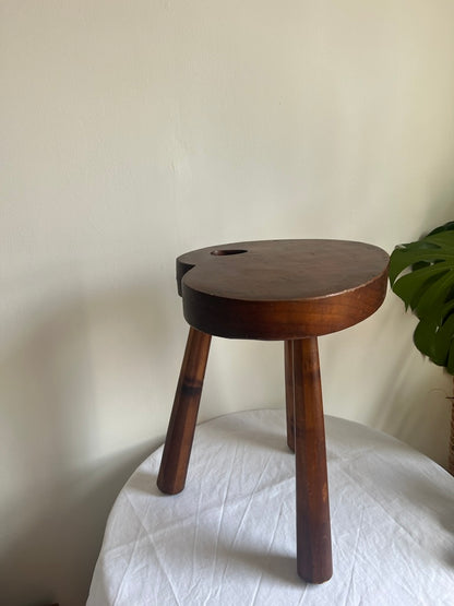 French art palette heart shaped wooden tripod stool