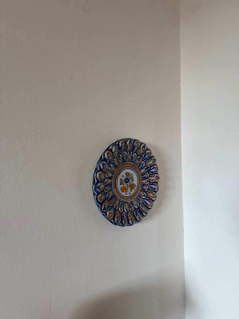 CERAMIC BLUE DECORATIVE WALL PLATE
