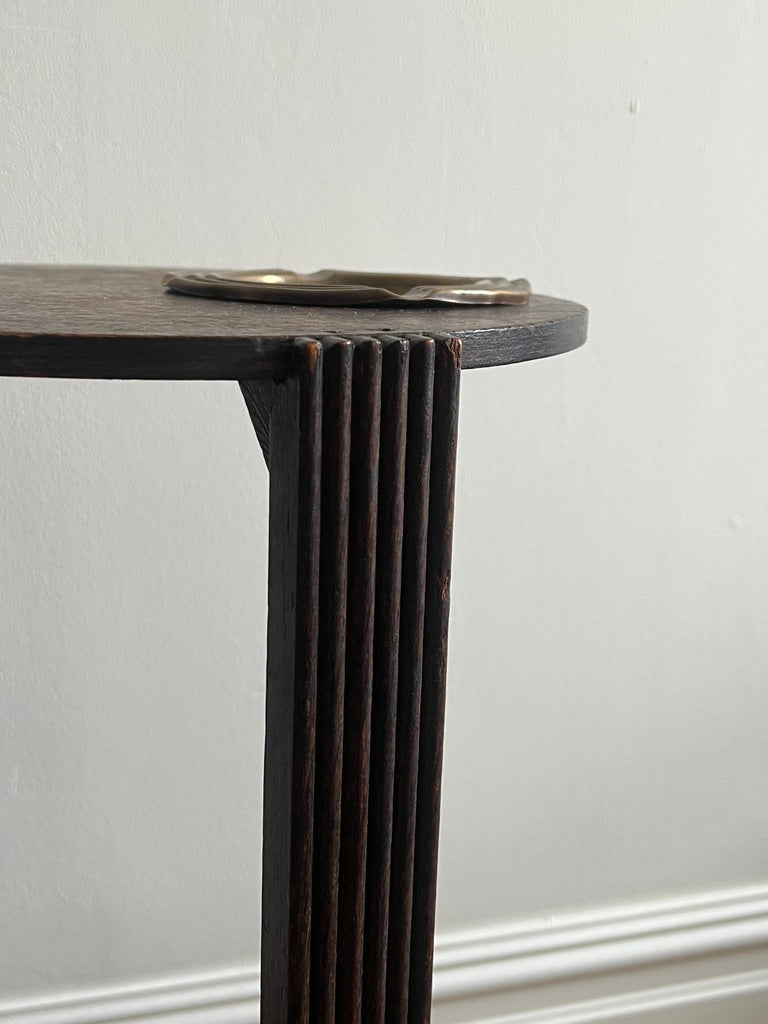 SLIM ASH TRAY WOODEN SIDE TABLE