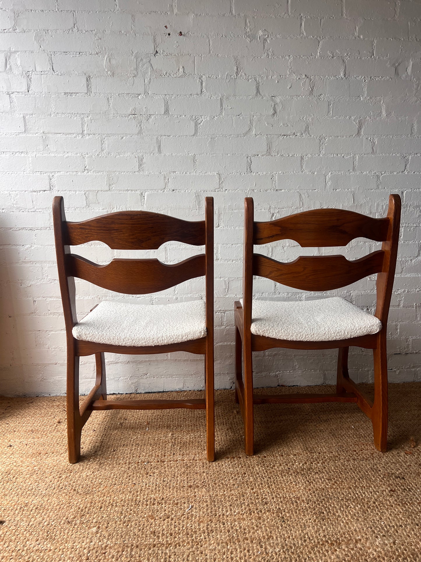 SET OF SIX OAK RAZOR DINING CHAIRS