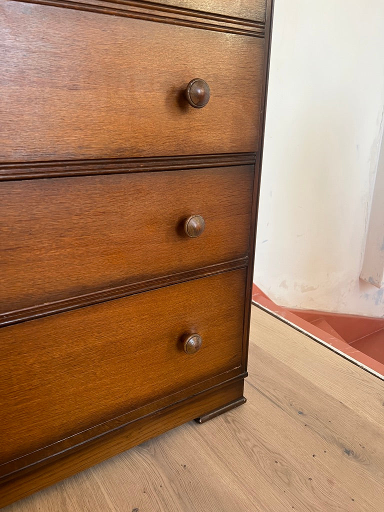 SCALLOPED WOOD TALLBOY CHEST OF DRAWERS