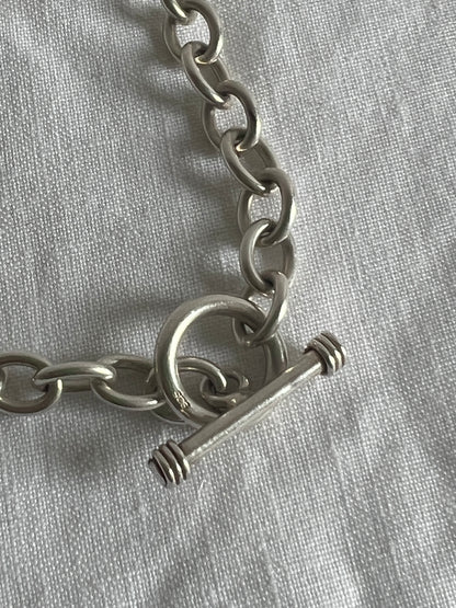 ANCHOR SILVER NECKLACE WITH DETAILED T BAR