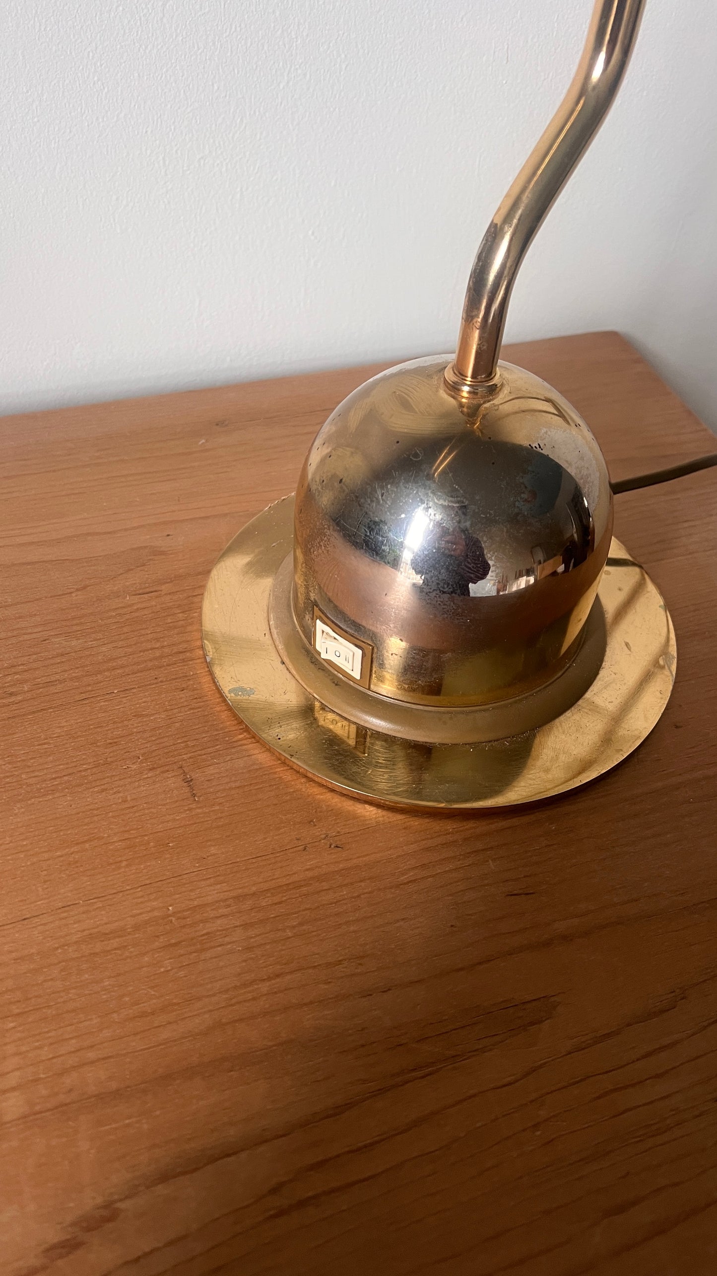GOLDEN SWING ARM DESK LAMP