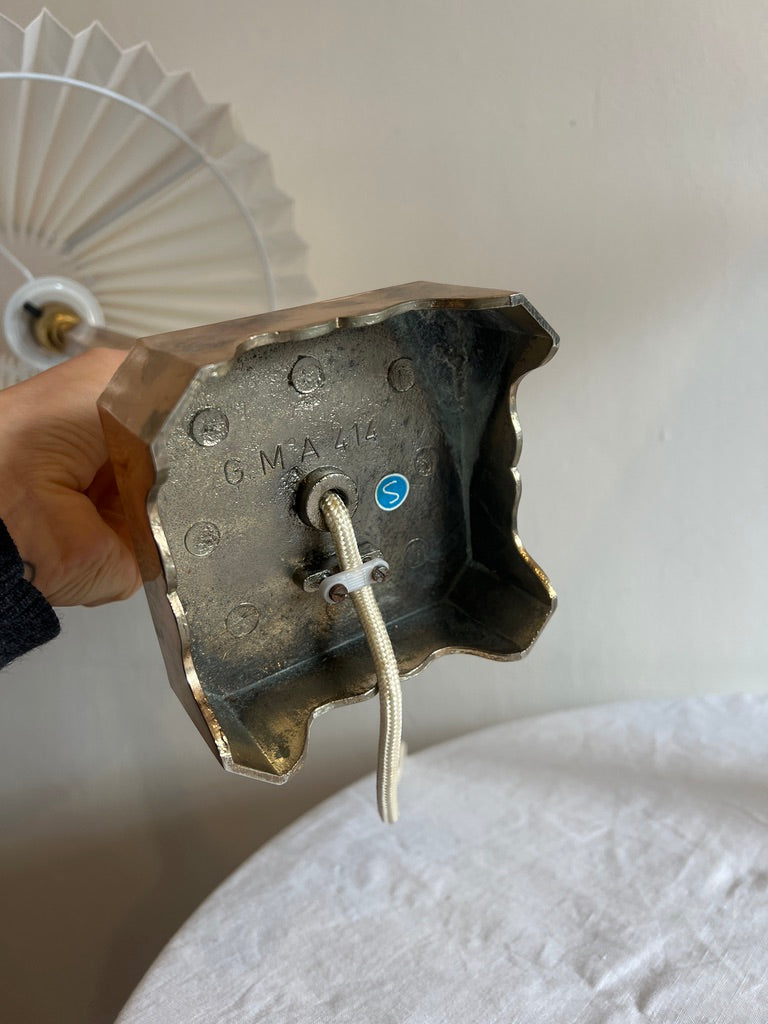 PAIR OF BRASS MID CENTURY BRASS LAMPS