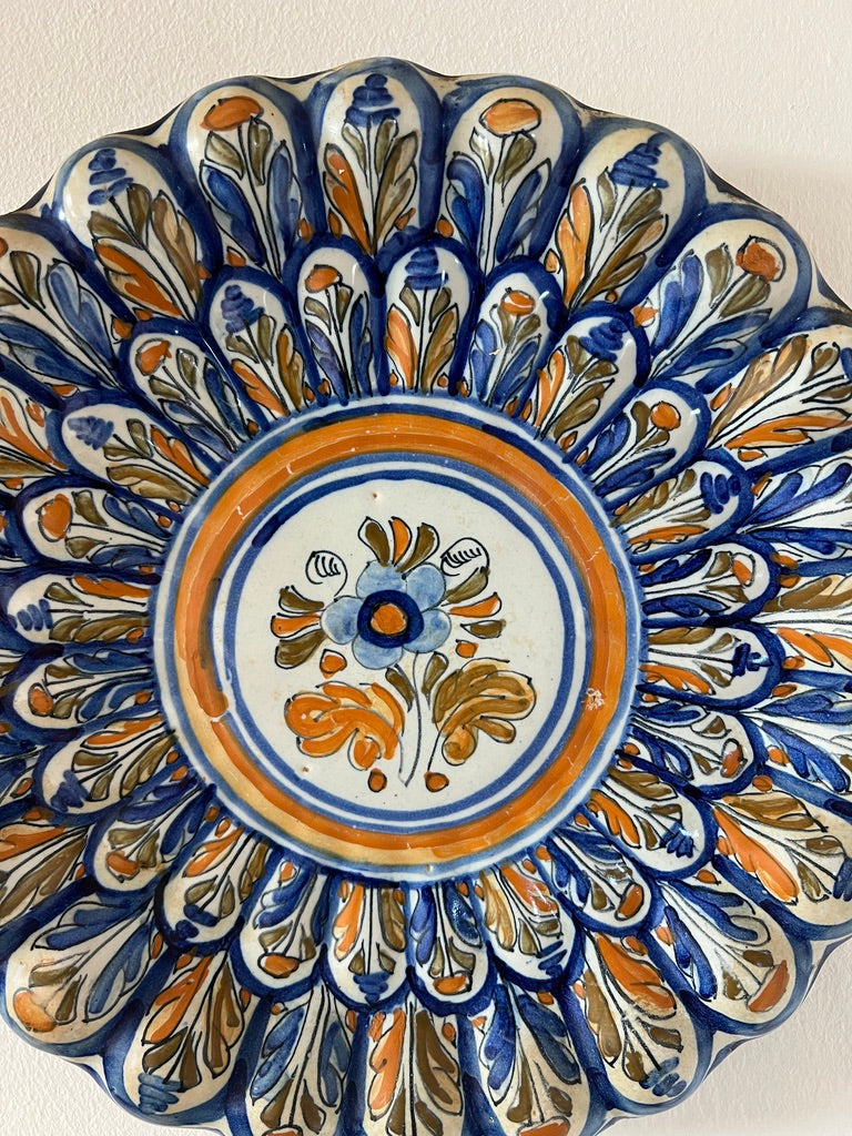 CERAMIC BLUE DECORATIVE WALL PLATE