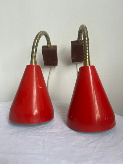 Pair of vintage red wall light with brass bendable arms
