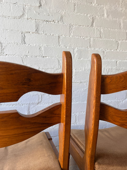 SET OF SIZE OAK & BROWN VELVET DINING CHAIRS