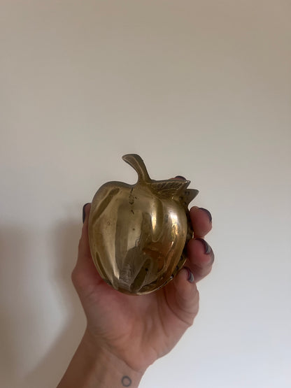 BRASS APPLE PAPER CLIP