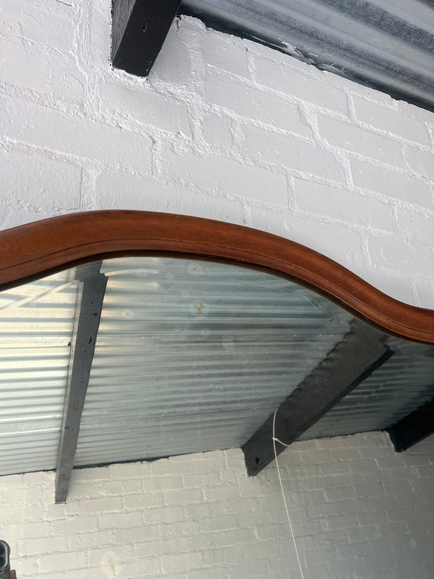 EXTRA LARGE WAVY WALNUT MIRROR