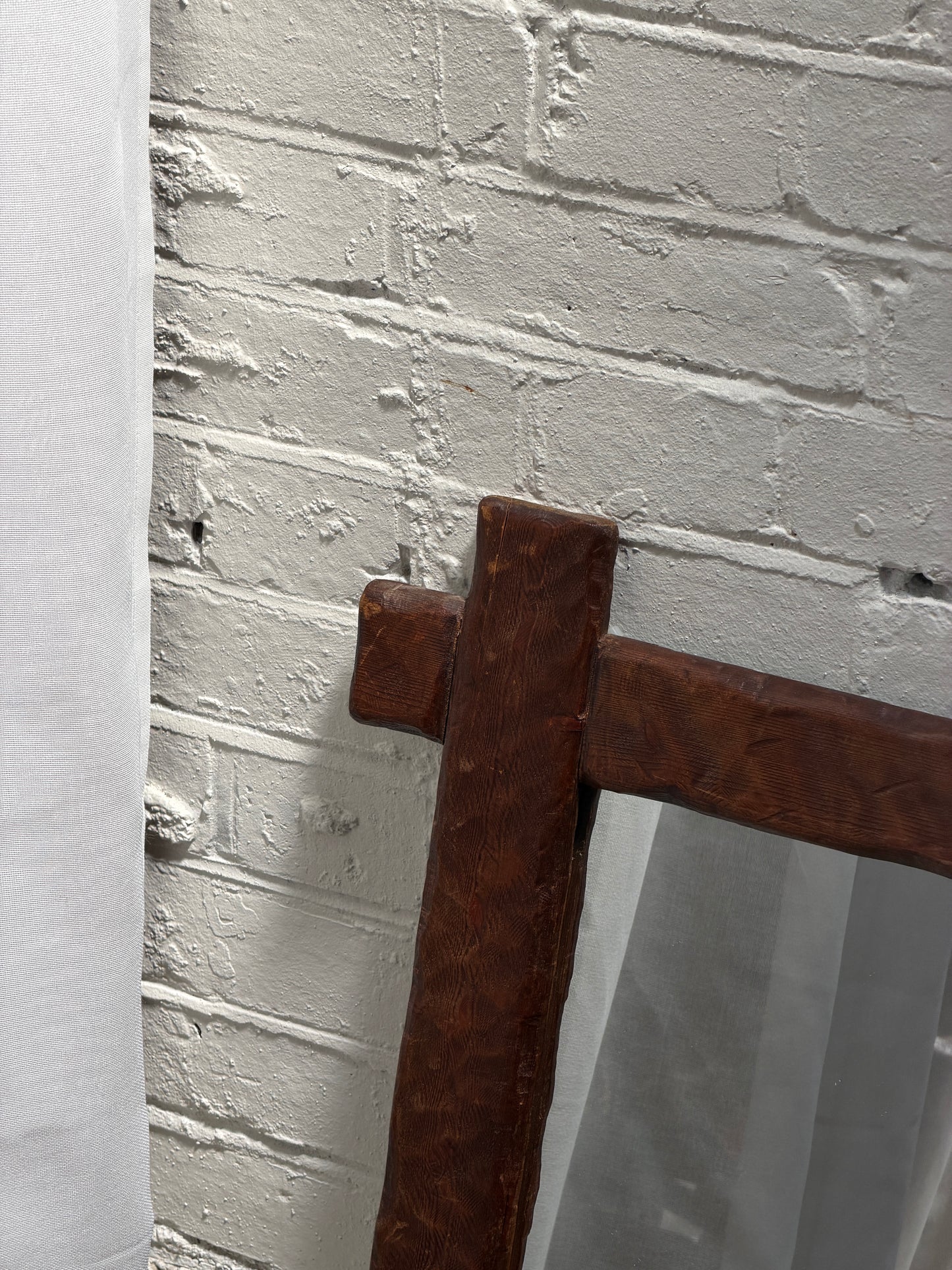 CARVED WOODEN RECTANGLE MIRROR