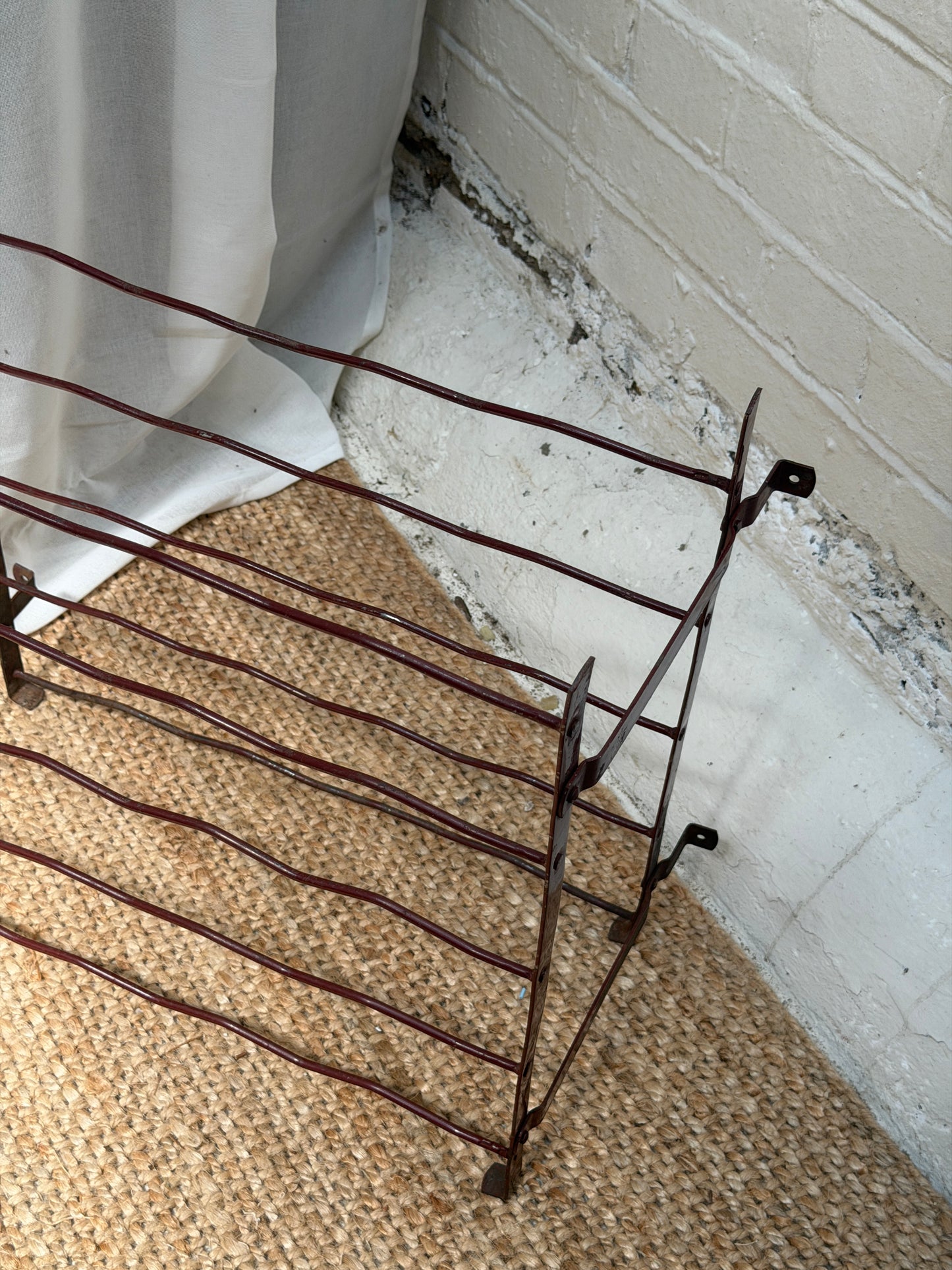 BURGUNDY WINE RACK
