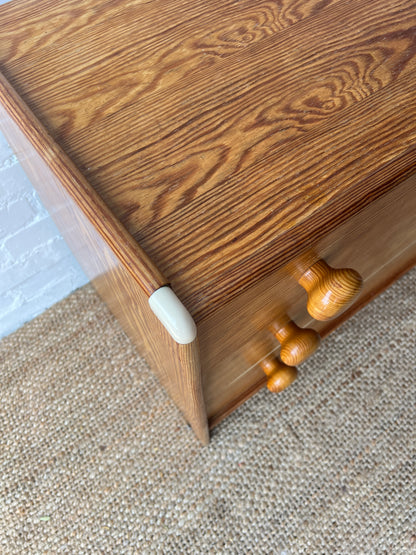 LOW CHEST OF DRAWERS