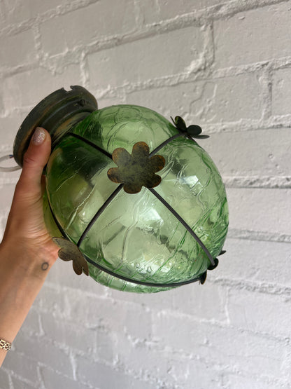 SMALL GREEN FLOWER GLASS PENDANT