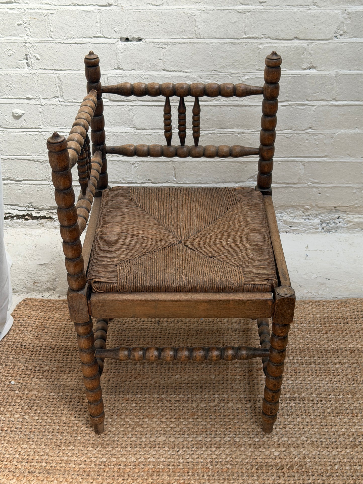 RUSH BOBBIN CORNER SEAT