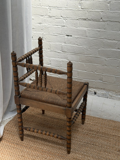 RUSH BOBBIN CORNER SEAT