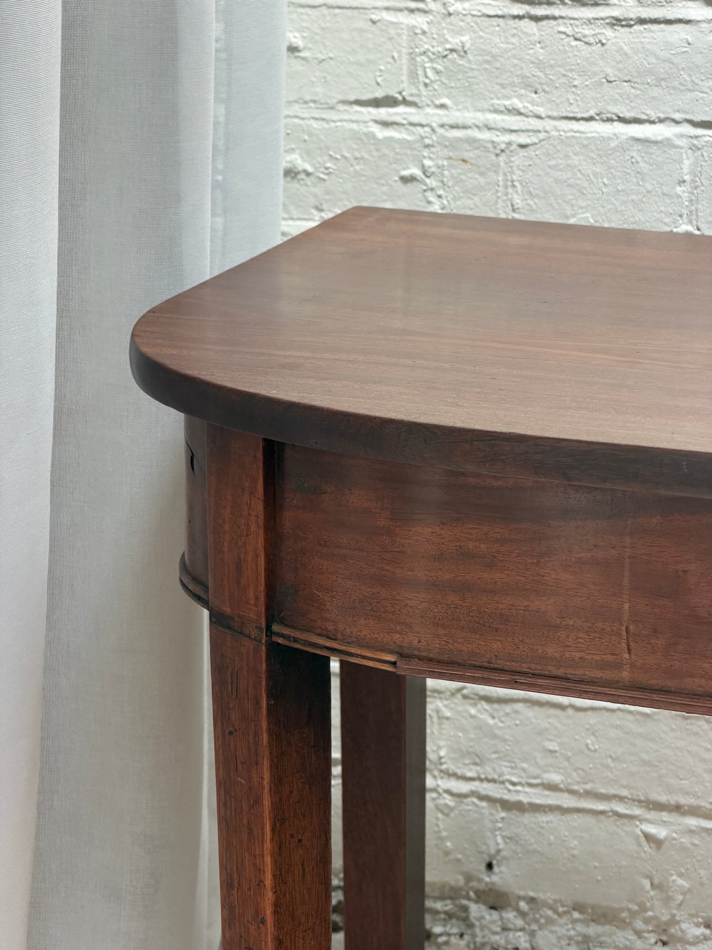 MAHOGANY CONSOLE DESK