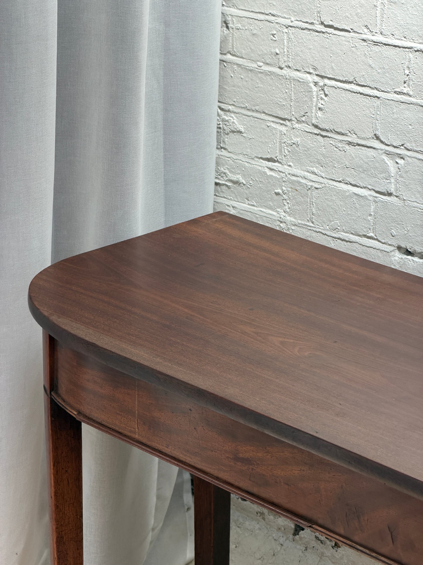 MAHOGANY CONSOLE DESK