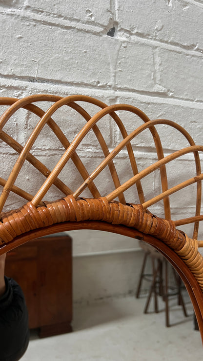RATTAN OVAL SUNBURST MIRROR