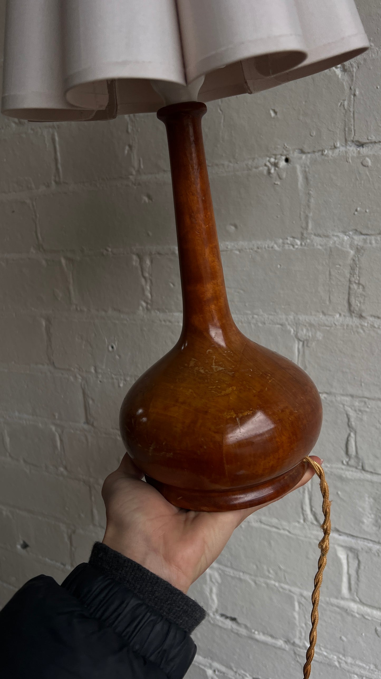 SMALL WOODEN LAMP