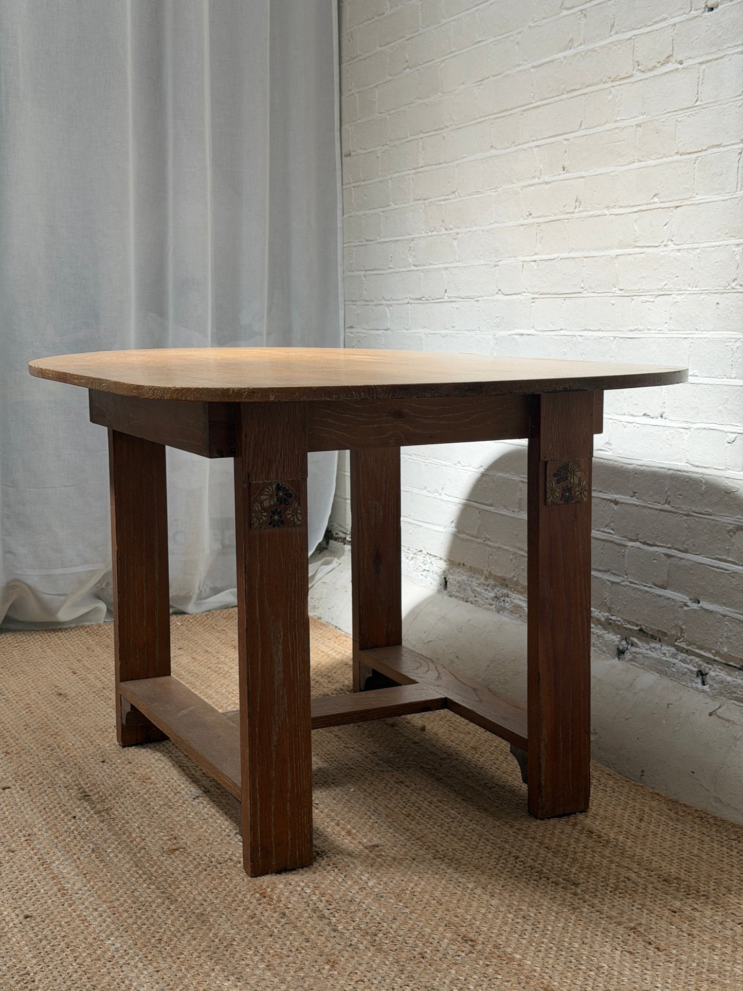 HEALS OAK DINING TABLE