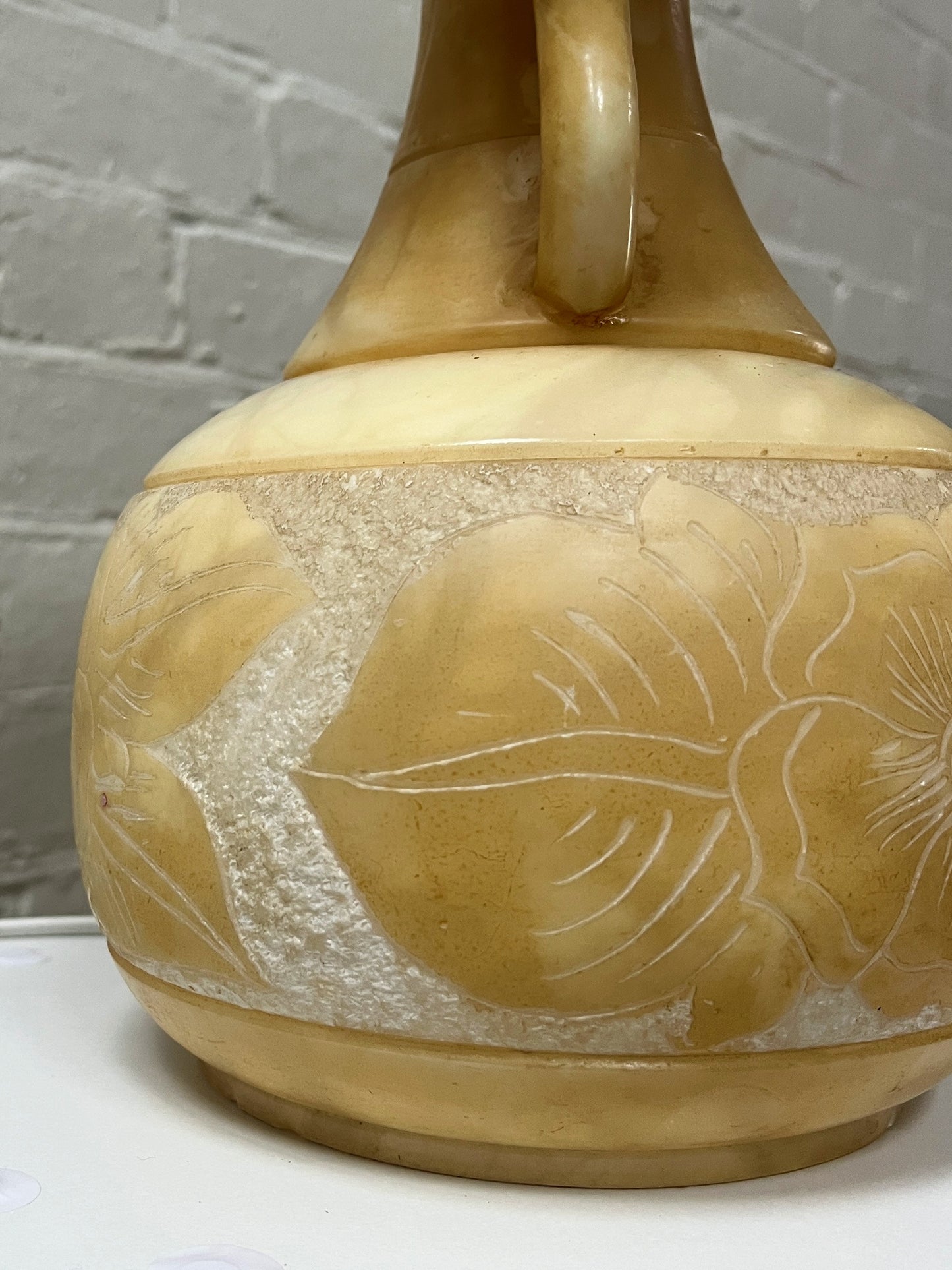 ARTS & CRAFTS SOAPSTONE TABLE LAMP