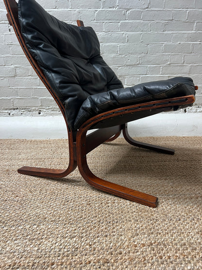INGMAR RELLING BLACK LEATHER CHAIR