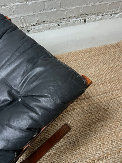 INGMAR RELLING BLACK LEATHER CHAIR