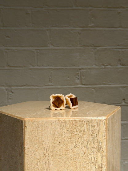 PEARL & BROWN LUCITE KNOBS
