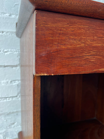 SINGLE MID CENTURY BEDSIDE