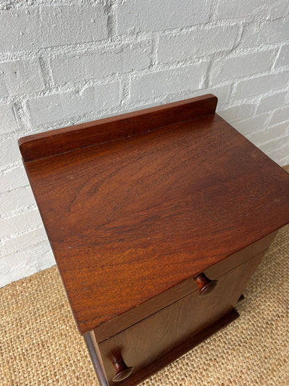 SINGLE MID CENTURY BEDSIDE