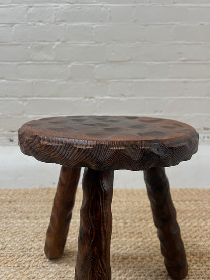 ROUND CARVED 'LOVE HEART' STOOL