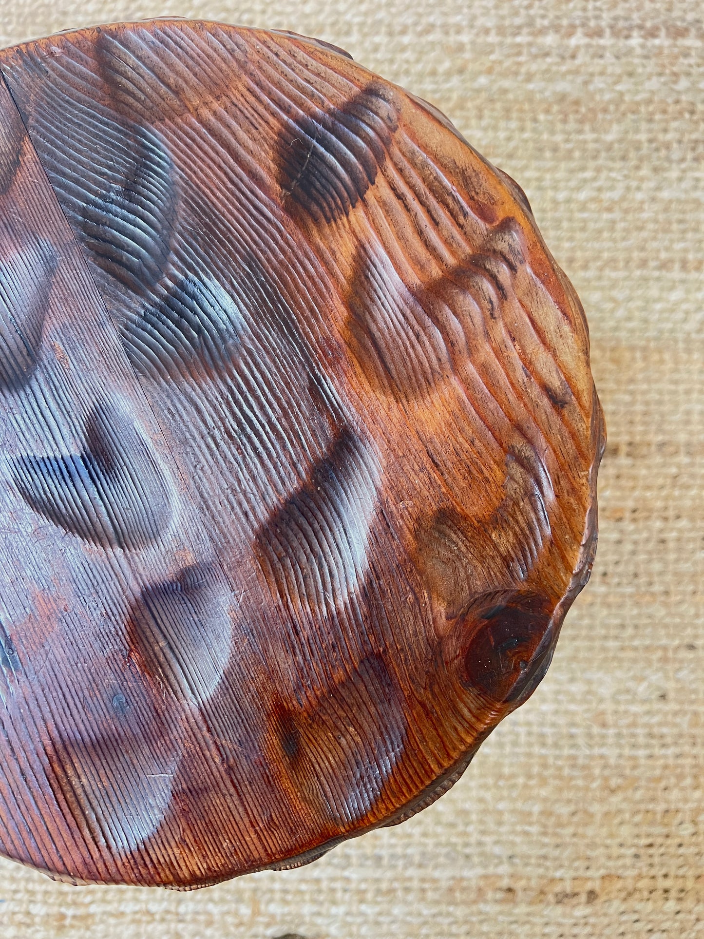 ROUND CARVED 'LOVE HEART' STOOL