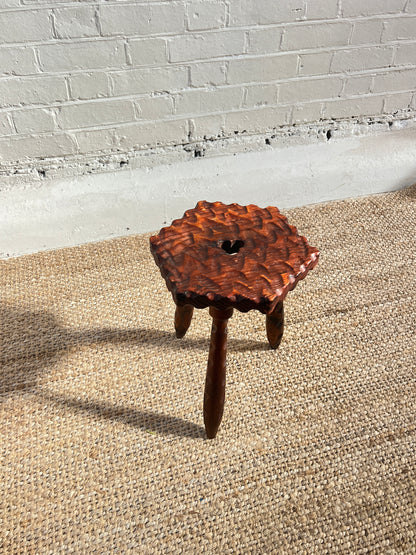 CARVED 'WIGGLE' STOOL