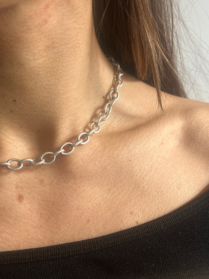 ANCHOR SILVER NECKLACE WITH DETAILED T BAR