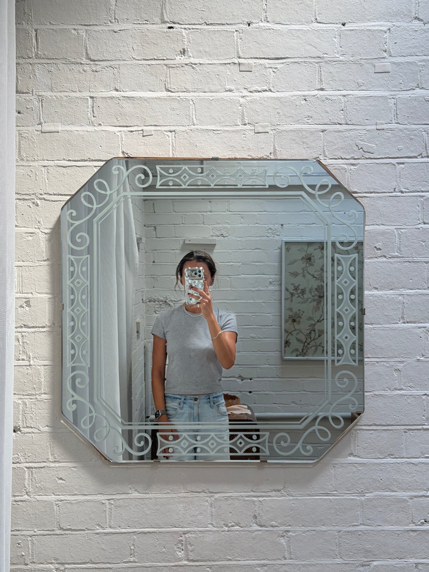 FRAMELESS SWEDISH SQUIGGLE MIRROR