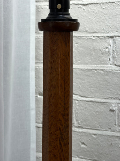 ENGLISH FLOOR LAMP