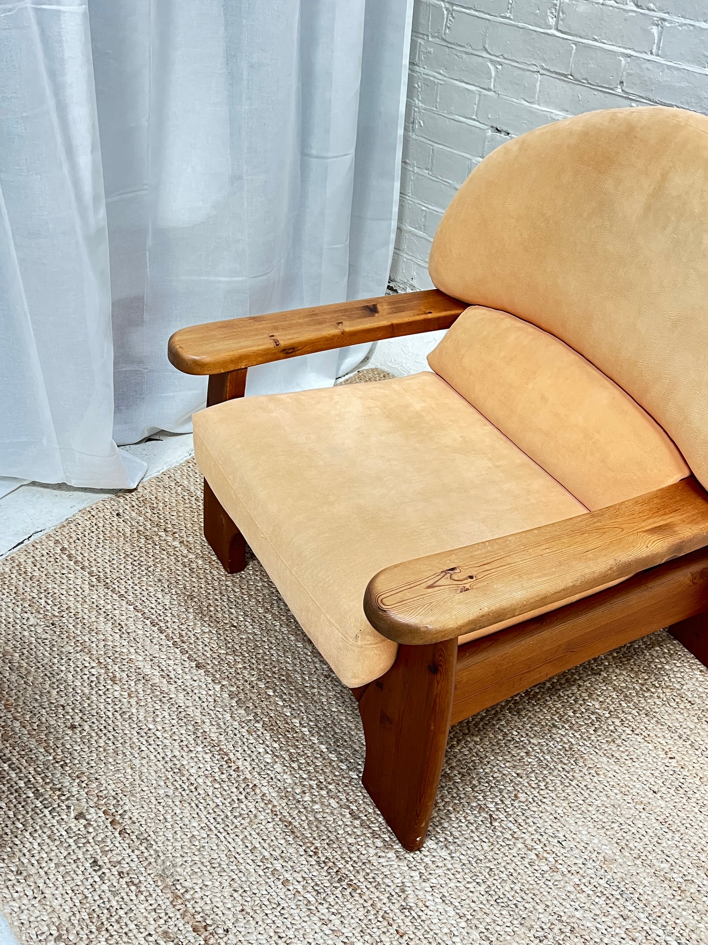 PINE BRUTALIST PEACH ARM CHAIR - ONE