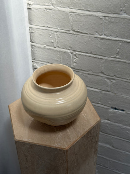 ART DECO CREAM VASE
