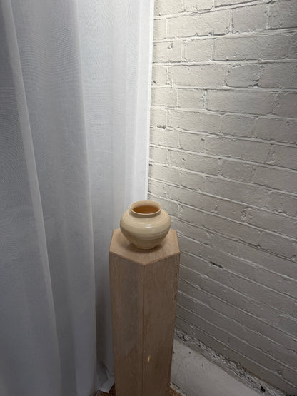ART DECO CREAM VASE