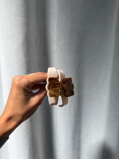 ART DECO CREAM & BROWN WIGGLE PULL HANDLES
