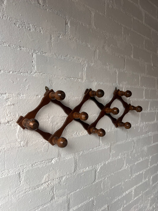 FRENCH ACCORDION HOOKS