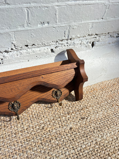 WOODEN WAVY HOOKS