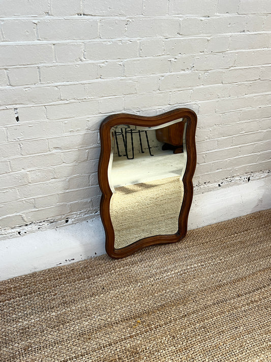 WAVY WOODEN MIRROR