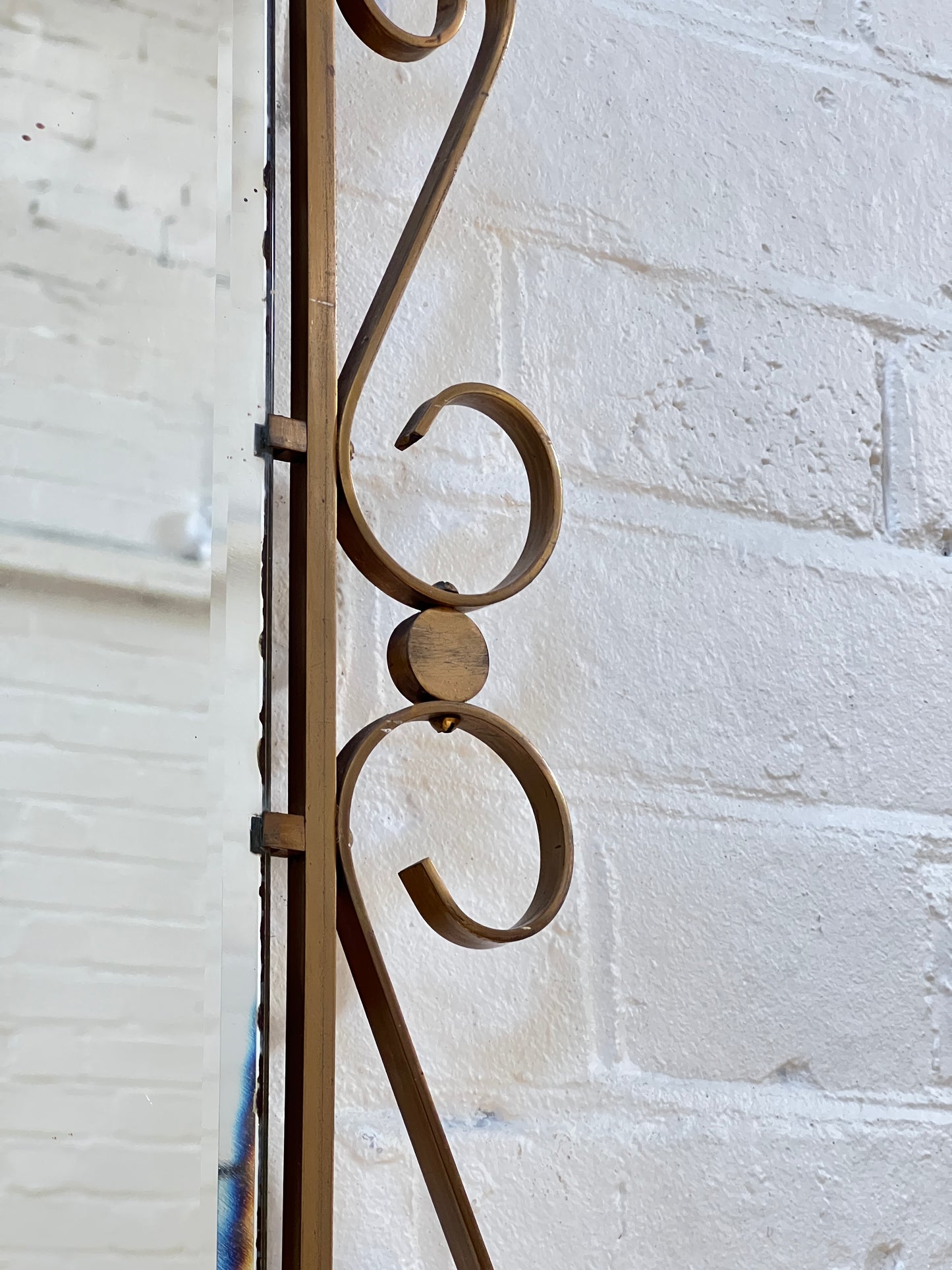 METAL CURL MIRROR