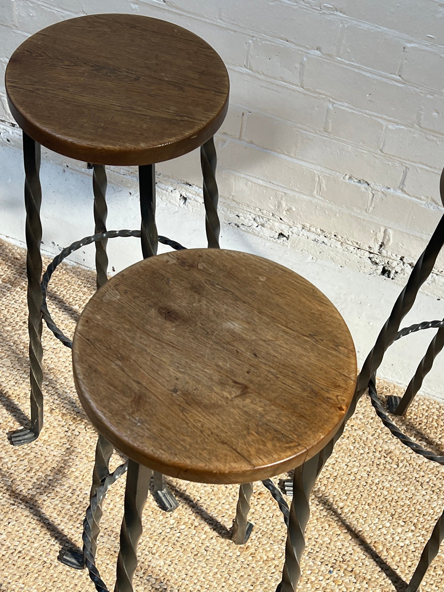 WROUGHT IRON BAR STOOLS
