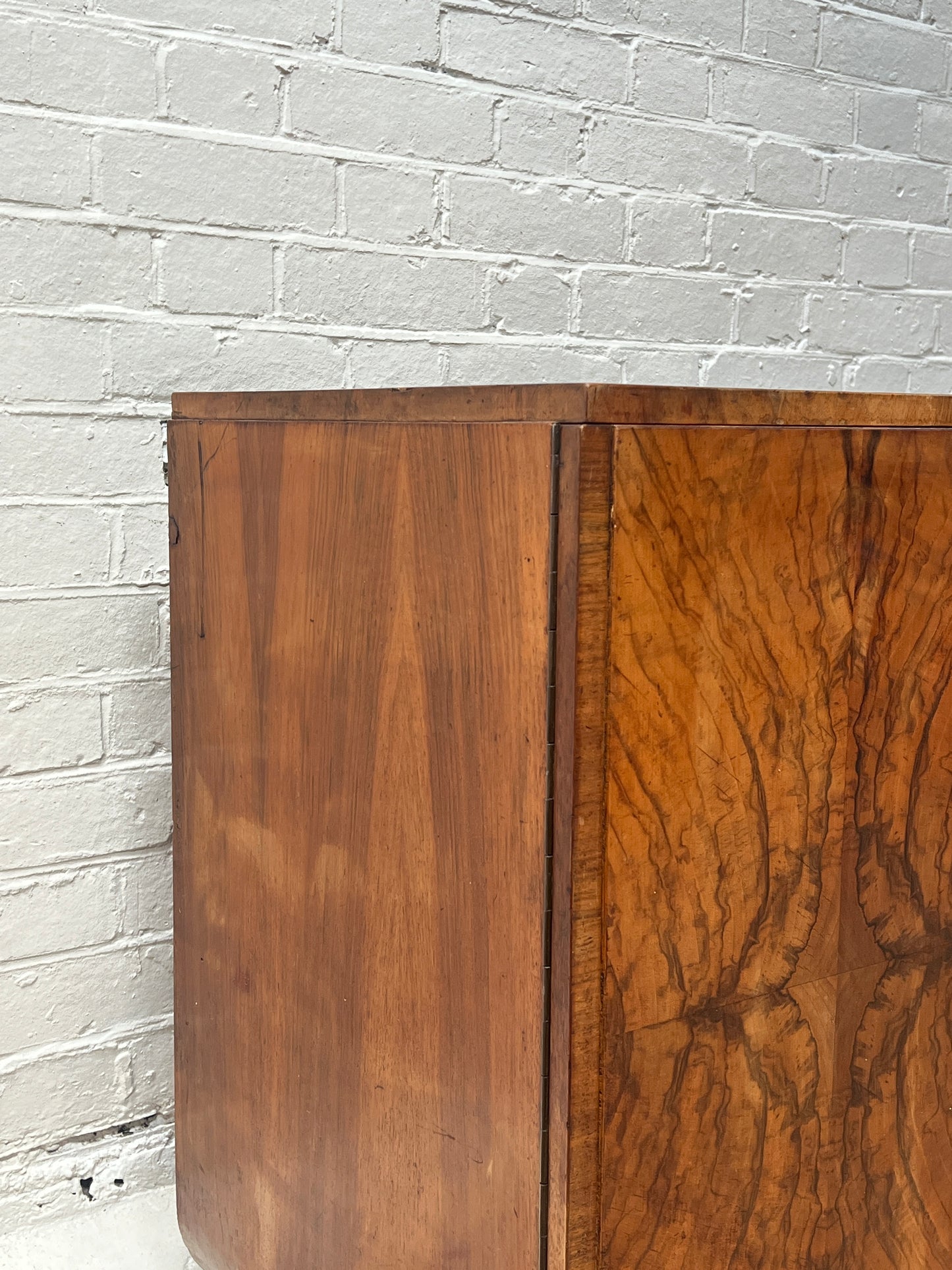 WALNUT VENEER ART DECO SIDEBOARD