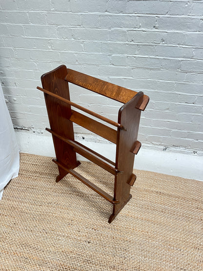VINTAGE SHOE RACK