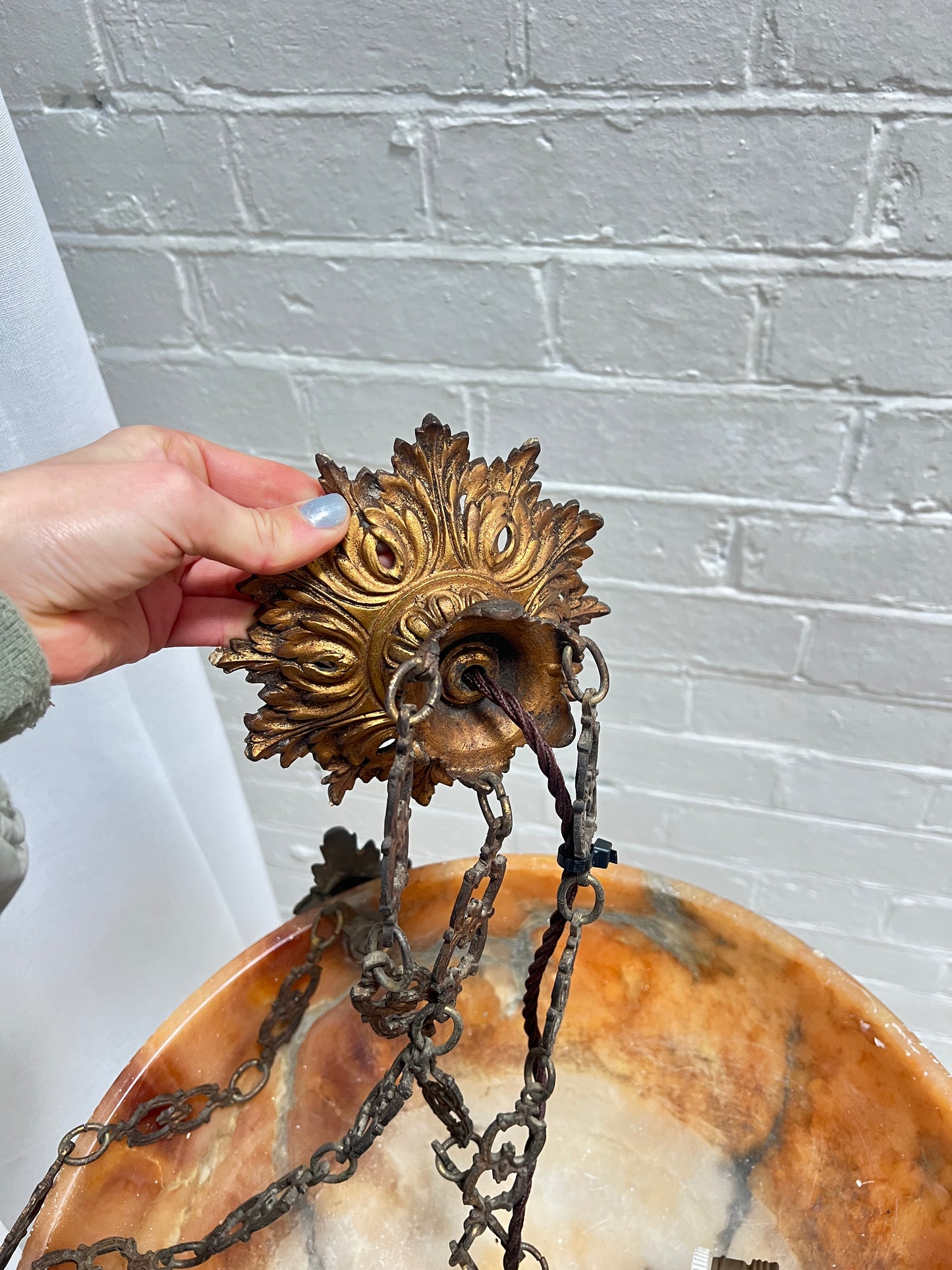 ALABASTER CEILING PENDANT